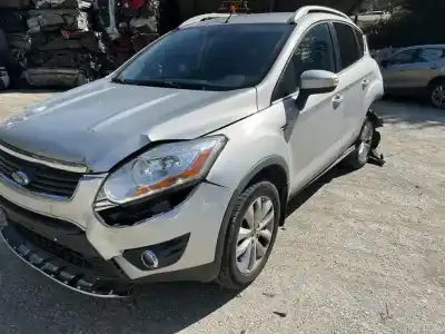 Здавання транспортного засобу ford kuga (cbv) titanium року 2008 потужний g6dg