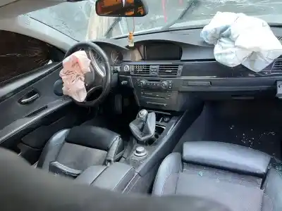 Veículo de Sucata bmw serie 3 coupe (e92) 325i do ano 2006 alimentado n52b25a