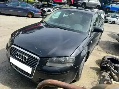 Vehículo de desguace AUDI A3 SPORTBACK (8P) 2.0 TDI Ambiente del año 2004 con motor BKD