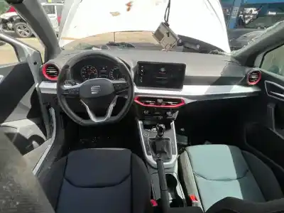 Sloopvoertuig seat arona fr van het jaar 2022 aangedreven dla