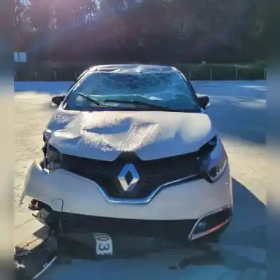 Здавання транспортного засобу renault   року 2014 потужний k9k608