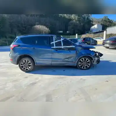 Scrapping Vehicle ford kuga (cbs) 2.0 st-line limited edition of the year 2019 powered xrmc