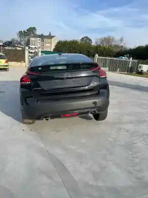 Veículo de Sucata citroen c4 pure tech 130 cv / 96 kw do ano 2022 alimentado hn05