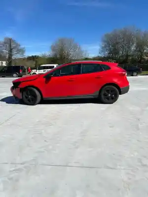 Veículo de Sucata volvo v40 r-design do ano 2015 alimentado d4162t