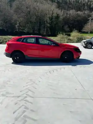 Veículo de Sucata volvo v40 r-design do ano 2015 alimentado d4162t