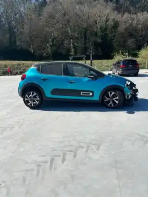 Veicolo di demolizione citroen c3 aircross feel dell'anno 2022 alimentato yh01