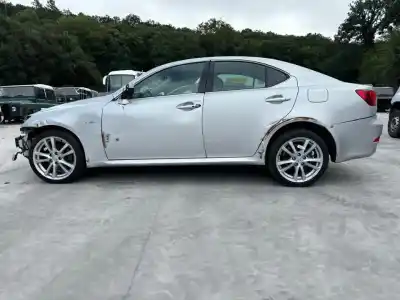 Scrapping Vehicle lexus is200 (ds2/is2) 220d of the year 2007 powered 2ad-fhv