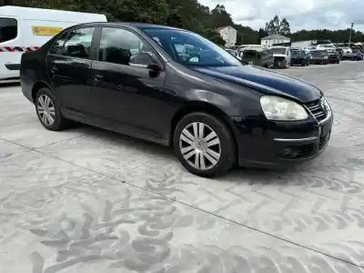 Утилизация автомобиля VOLKSWAGEN JETTA V (1K2)  года 2007 питание BSE