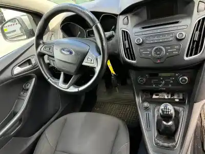 Scrapping Vehicle ford focus lim. business of the year 2015 powered t1da