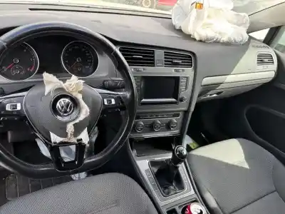 Verschrottungsfahrzeug vw                                                   des jahres 2013 angetrieben clh