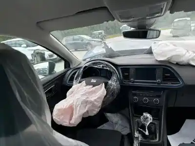 Здавання транспортного засобу seat leon st (5f8) 1.6 tdi року 2016 потужний cxxb