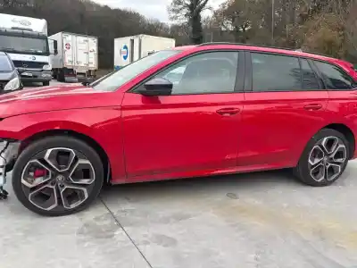 Здавання транспортного засобу skoda octavia combi (nx5) rs 244 cv / 180 kw року 2023 потужний dnpa