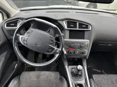 Veicolo di demolizione citroen c4 lim. exclusive dell'anno 2011 alimentato 9h05