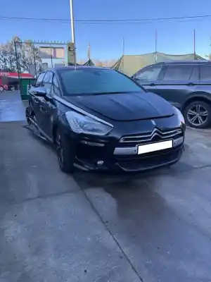 Véhicule à la ferraille CITROEN DS5 Sport 181 CV / 133 KW de l'année 2014 alimenté AH02