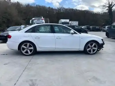 Veículo de Sucata audi a4 berlina (b8) básico do ano 2009 alimentado cdhb