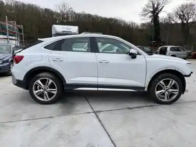 Scrapping Vehicle AUDI Q3 SPORTBACK (F3N) 35 TDI of the year 2022 powered DTSB