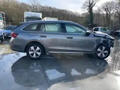 Здавання транспортного засобу skoda octavia combi (nx5) ambition 116 cv / 85 kw року 2023 потужний dtrd