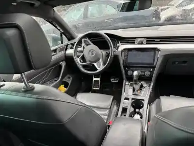 Здавання транспортного засобу volkswagen passat variant (cb5) r-line 150 cv / 110 kw року 2020 потужний dsrb Здавання транспортного засобу volkswagen passat variant (cb5) r-line 150 cv / 110 kw року 2020 потужний dsrb