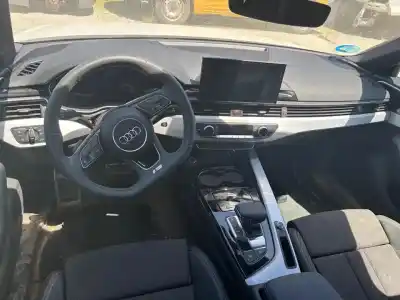 Здавання транспортного засобу audi a4 berlina (8wc) 35 tdi s line року 2024 потужний dtna
