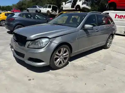 Утилизация автомобиля MERCEDES-BENZ CLASE C (W204) FAMILIAR  года 2014 питание OM651911