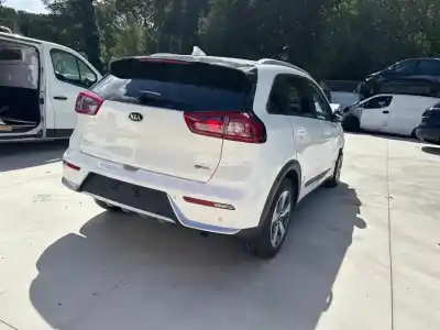 Scrapping Vehicle kia niro concept of the year 2017 powered g4le