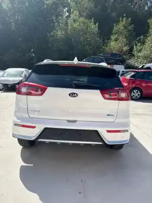 Véhicule à la ferraille KIA NIRO  de l'année 2017 alimenté G4LE