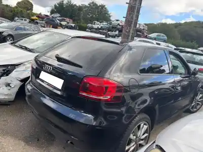 Véhicule à la ferraille AUDI A3 (8P1)  de l'année 2012 alimenté CFFB