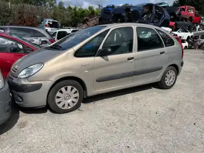 Sloopvoertuig CITROEN XSARA PICASSO (N68)  van het jaar 2005 aangedreven 9HY