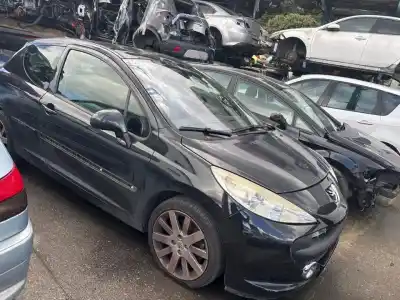 Vehículo de desguace PEUGEOT 207  del año 2006 con motor 9HZ