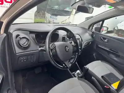 Здавання транспортного засобу renault captur dynamique року 2014 потужний h5fd4