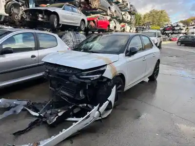 Veículo de Sucata OPEL CORSA F  do ano 2021 alimentado HN05