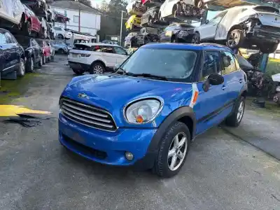 Véhicule à la ferraille mini countryman (r60) cooper de l'année 2010 alimenté n16b16a