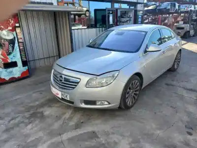 Veículo de Sucata opel insignia a sedán (g09) 2.0 cdti (69) do ano 2011 alimentado a20dth