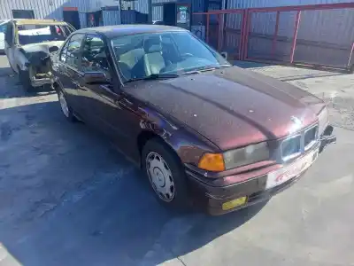 Veicolo di demolizione bmw serie 3 berlina (e36) 318i dell'anno 1991 alimentato 184e1