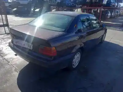 Veicolo di demolizione bmw serie 3 berlina (e36) 318i dell'anno 1991 alimentato 184e1