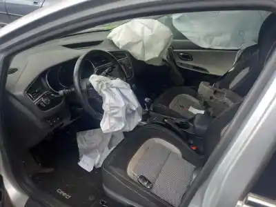 Veicolo di demolizione kia cee´d sporty wagon tech 120 cv / 88 kw dell'anno 2016 alimentato g3lc