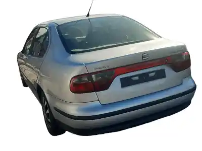 Veículo de Sucata seat toledo (1m2) select do ano 2002 alimentado asv