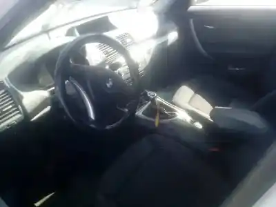 Veicolo di demolizione BMW SERIE 1 BERLINA (E81/E87) 116d dell'anno 2010 alimentato N47D20C