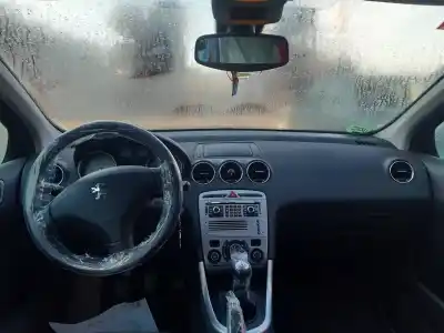 Veículo de Sucata peugeot 308 sport do ano 2008 alimentado 5fx