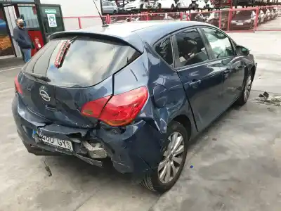 Scrapping Vehicle opel astra j (p10) 1.7 cdti (68) of the year 2010 powered a17dtr