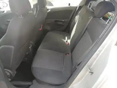 Veicolo di demolizione OPEL CORSA D Selective dell'anno 2013 alimentato A12XER