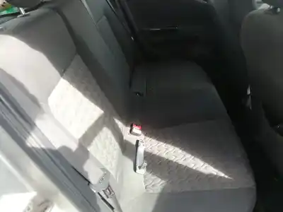 Vehicul casat opel corsa d selective al anului 2013 alimentat a12xer