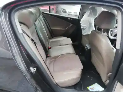 Veículo de Sucata volkswagen passat b6 (3c2) 2.0 tdi 16v do ano 2007 alimentado bkp