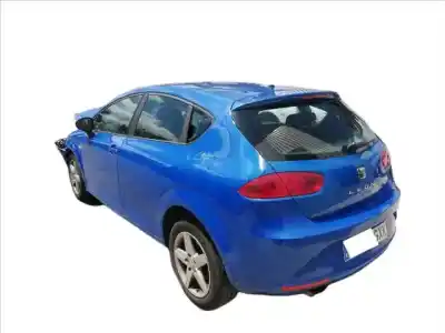 Veículo de Sucata seat leon (1p1) reference do ano 2010 alimentado caxc