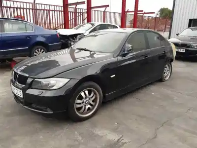 Vehículo de desguace BMW SERIE 3 BERLINA (E90) 318d del año 2005 con motor 204D4