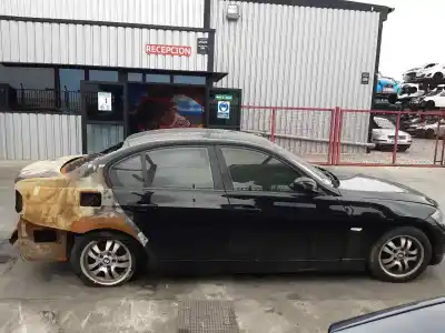 Veículo de Sucata bmw serie 3 berlina (e90) 318d do ano 2005 alimentado 204d4