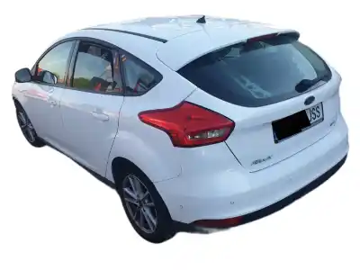 Veicolo di demolizione ford focus lim. (cb8) titanium dell'anno 2016 alimentato m1dd