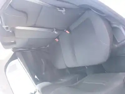 Veicolo di demolizione ford focus lim. (cb8) titanium dell'anno 2016 alimentato m1dd