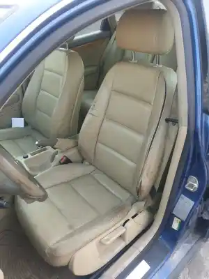 Veículo de Sucata audi a4 berlina (8e) 2.0 tdi 16v (103kw) do ano 2005 alimentado blb