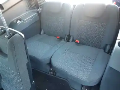 Здавання транспортного засобу ford grand c-max trend року 2014 потужний m1da